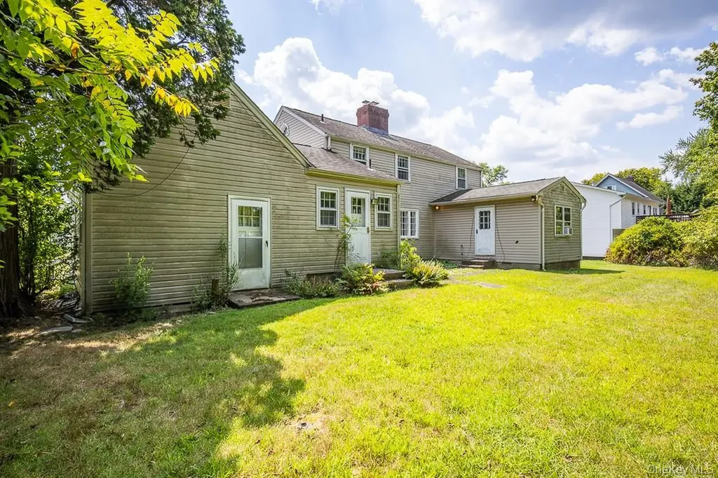 165 Forest Avenue Pearl River NY 10965