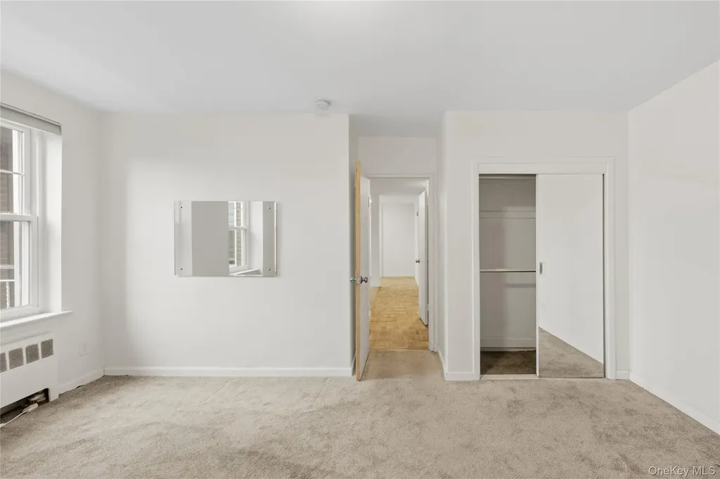 240 Central Avenue Lawrence NY 11559