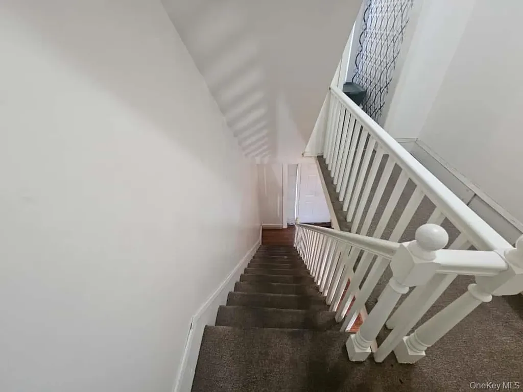 9 Genung Street Middletown NY 10940