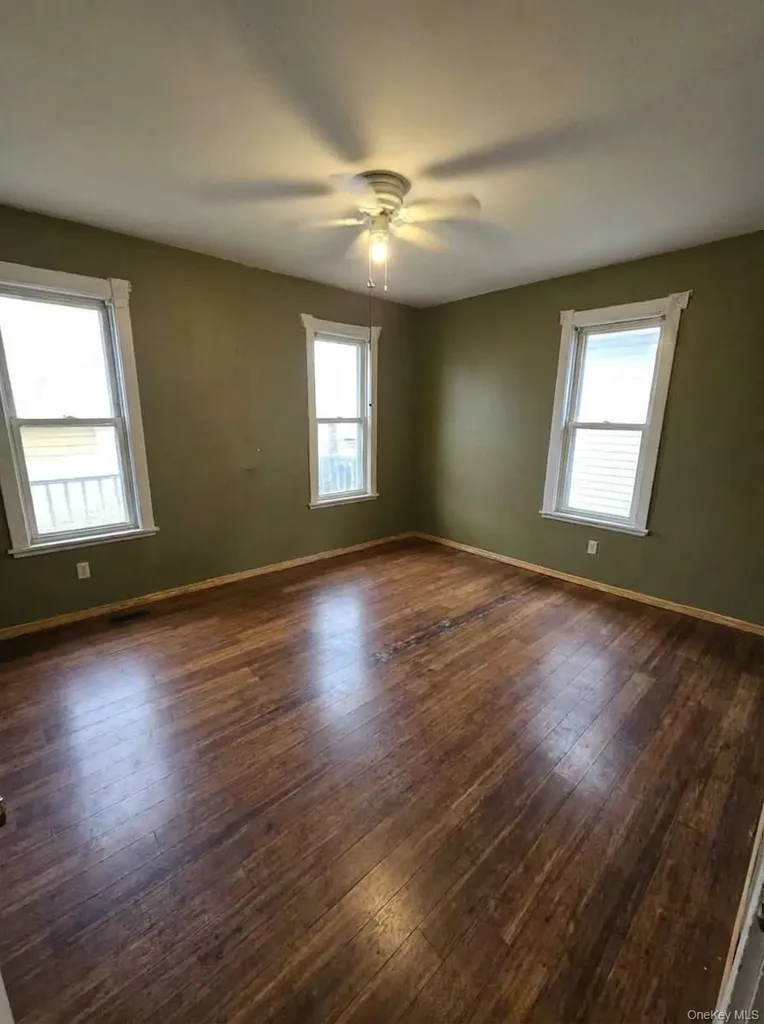 9 Genung Street Middletown NY 10940
