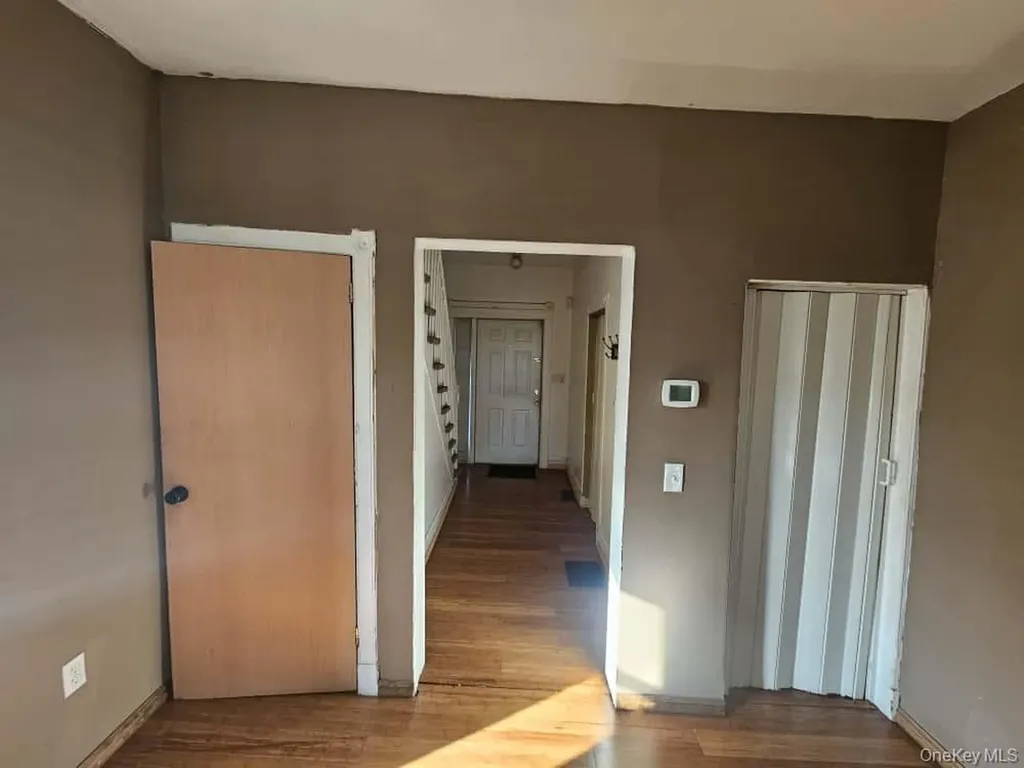 9 Genung Street Middletown NY 10940