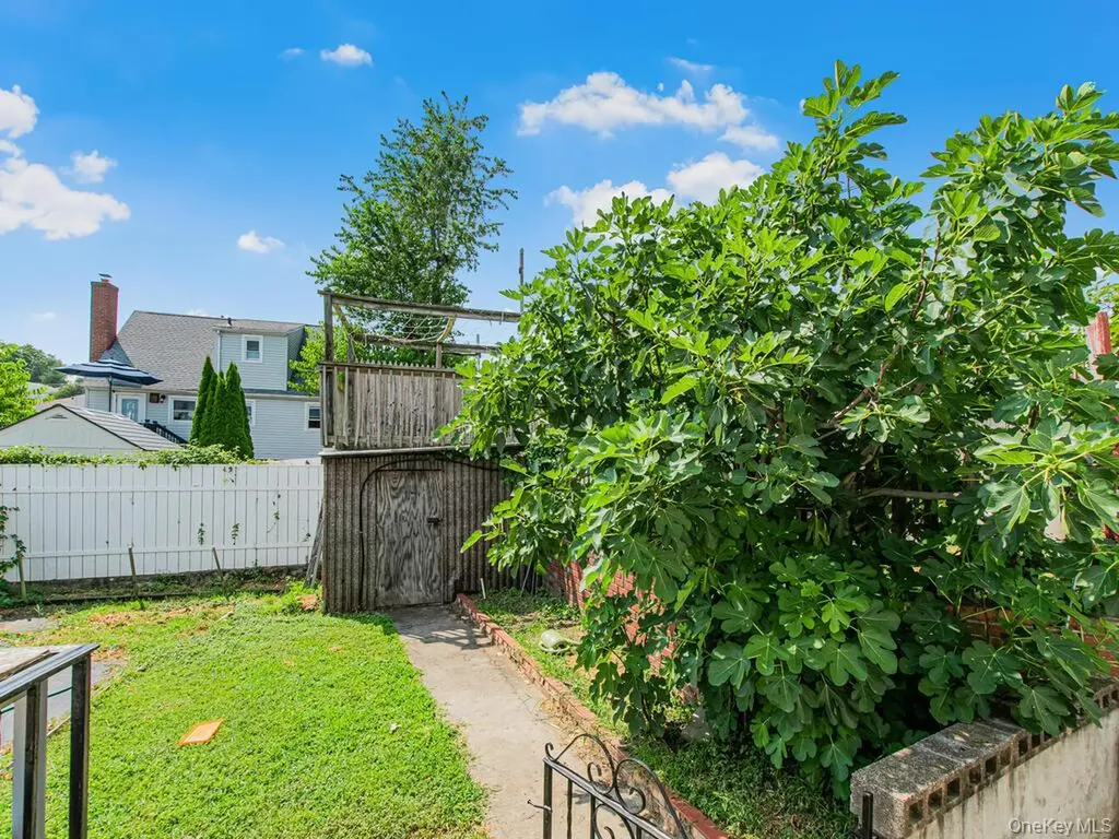 55 Aka 57 Mansion Avenue Yonkers NY 10704
