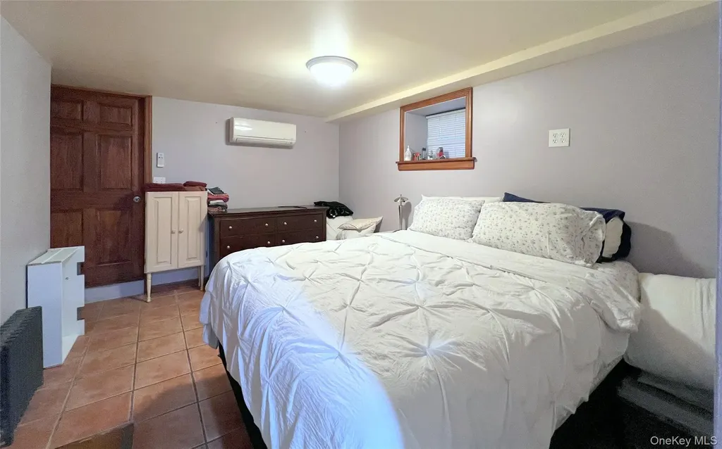 6731 52nd Road Maspeth NY 11378