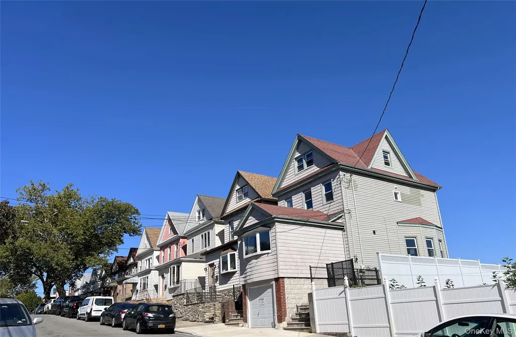 6731 52nd Road Maspeth NY 11378