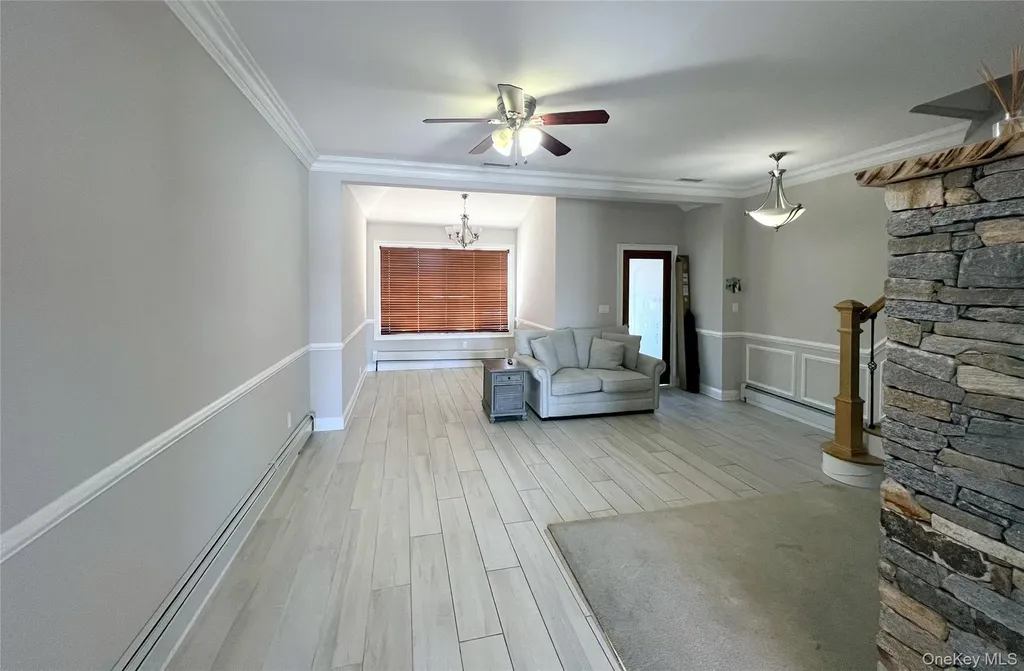 6731 52nd Road Maspeth NY 11378