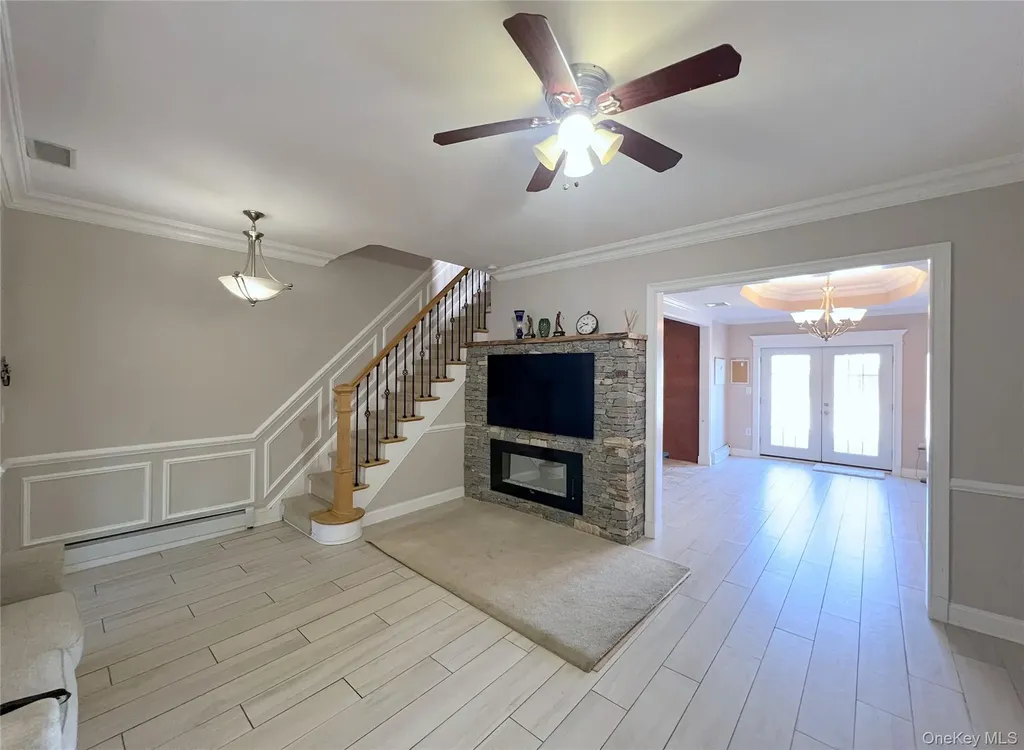 6731 52nd Road Maspeth NY 11378