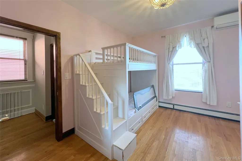 6731 52nd Road Maspeth NY 11378