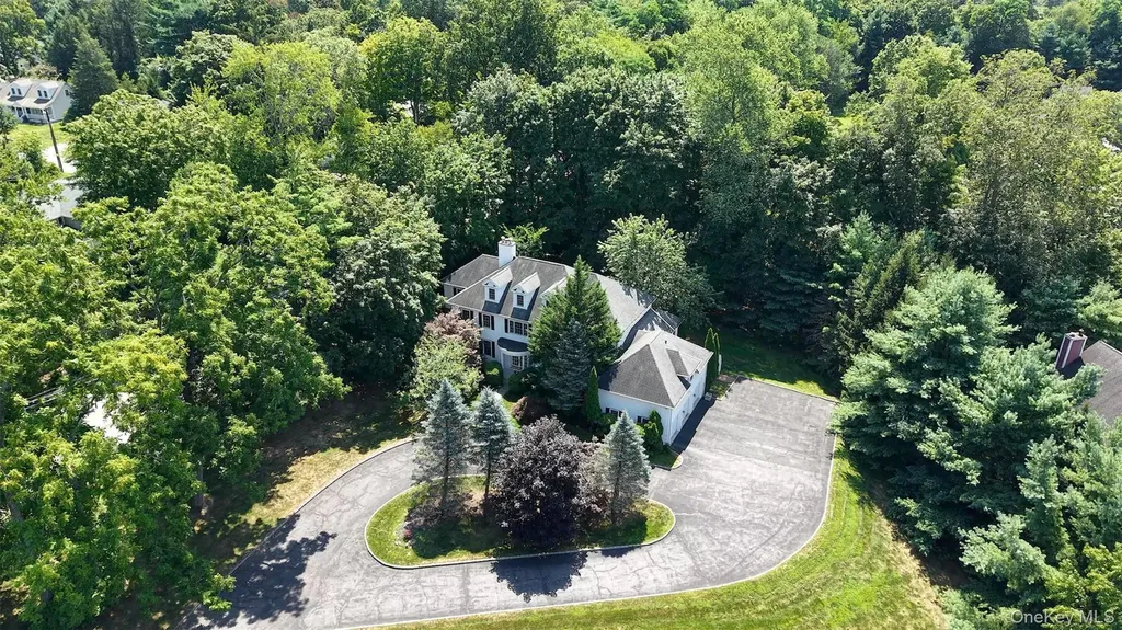 169 Cherry Street Katonah NY 10536