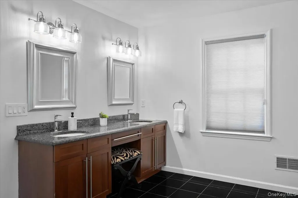169 Cherry Street Katonah NY 10536