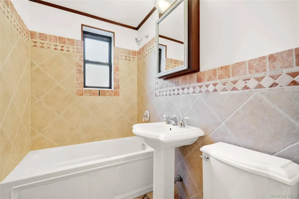 224-24 Union Turnpike Bayside NY 11364