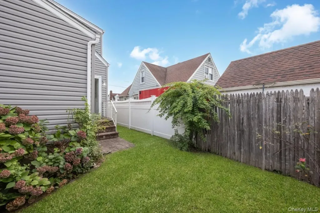78 Spencer Place Hempstead NY 11550