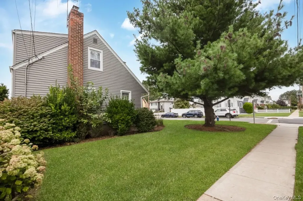 78 Spencer Place Hempstead NY 11550