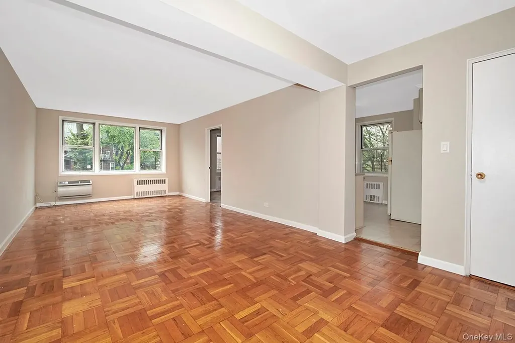 609 Kappock Street Bronx NY 10463