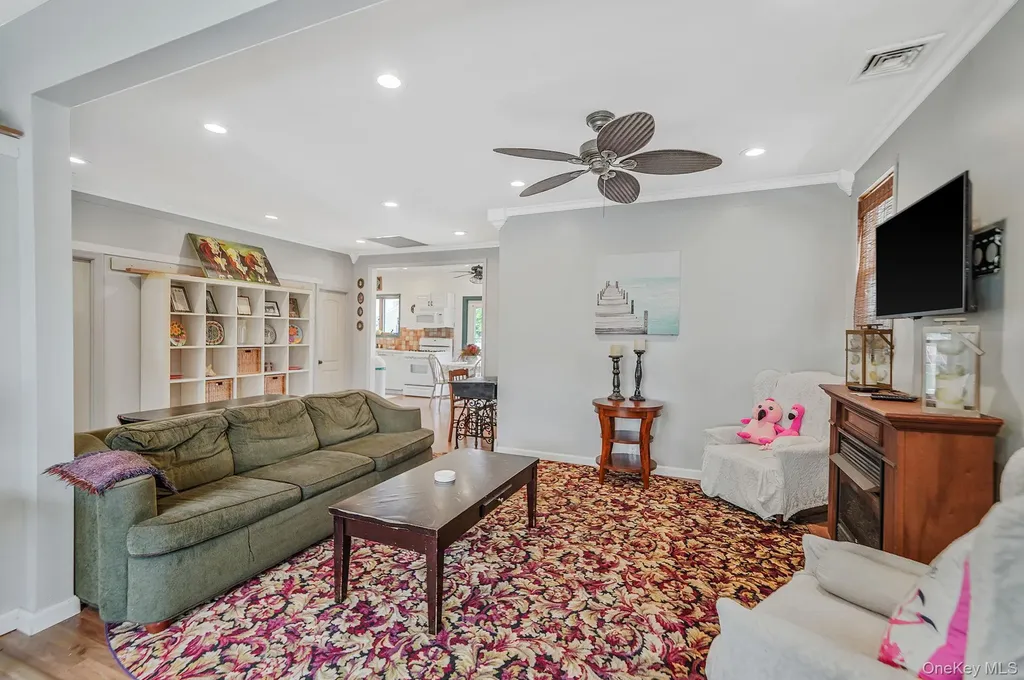 25 Patchogue Street Patchogue NY 11772