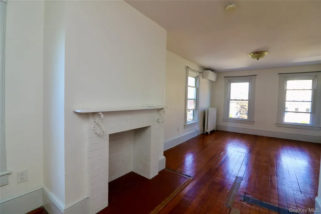 30 Willow Street Beacon NY 12508