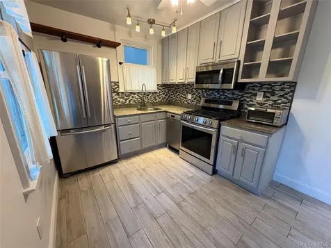 154 North Road White Plains NY 10603