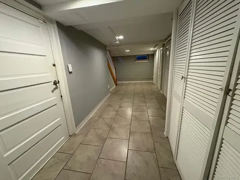 154 North Road White Plains NY 10603