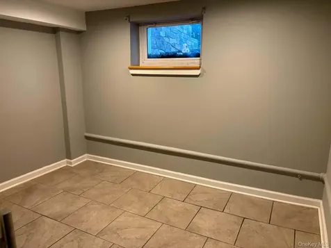 154 North Road White Plains NY 10603