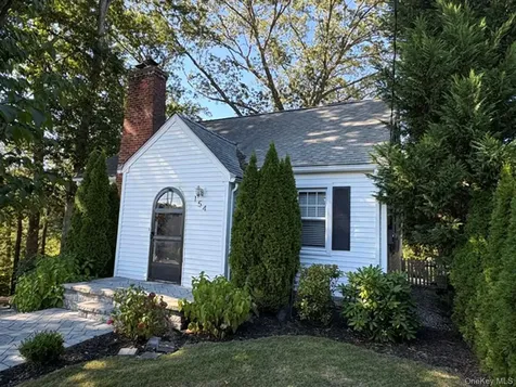 154 North Road White Plains NY 10603