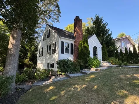 154 North Road White Plains NY 10603