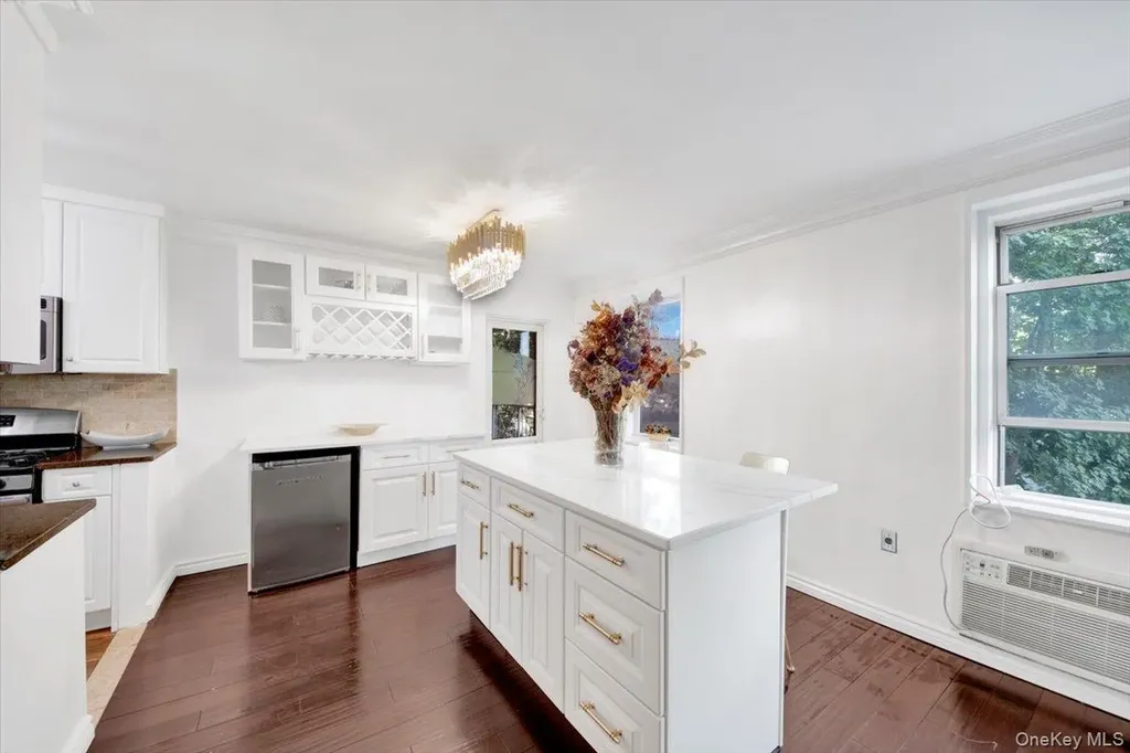 1 Balint Drive Yonkers NY 10710