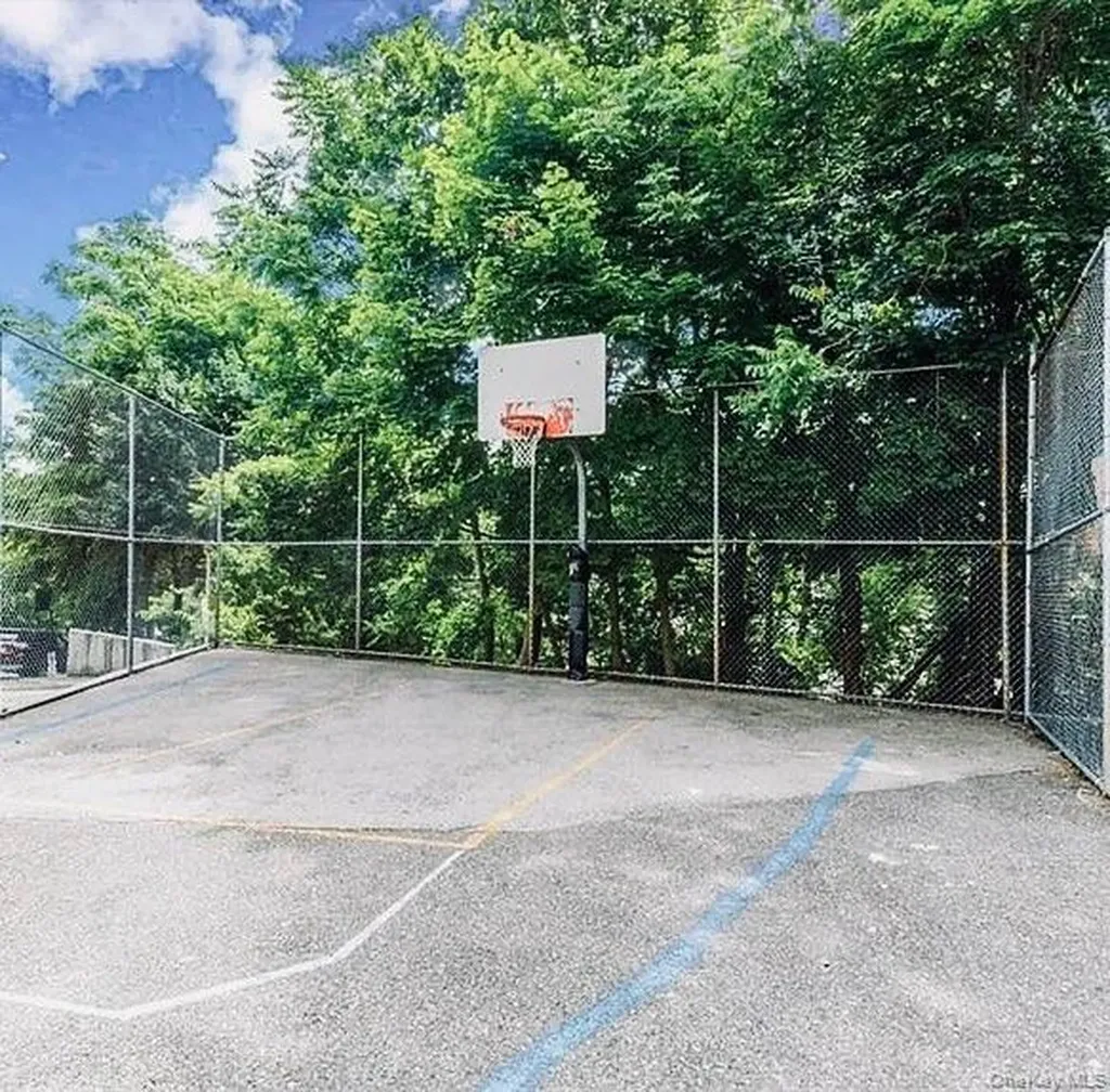 1 Balint Drive Yonkers NY 10710
