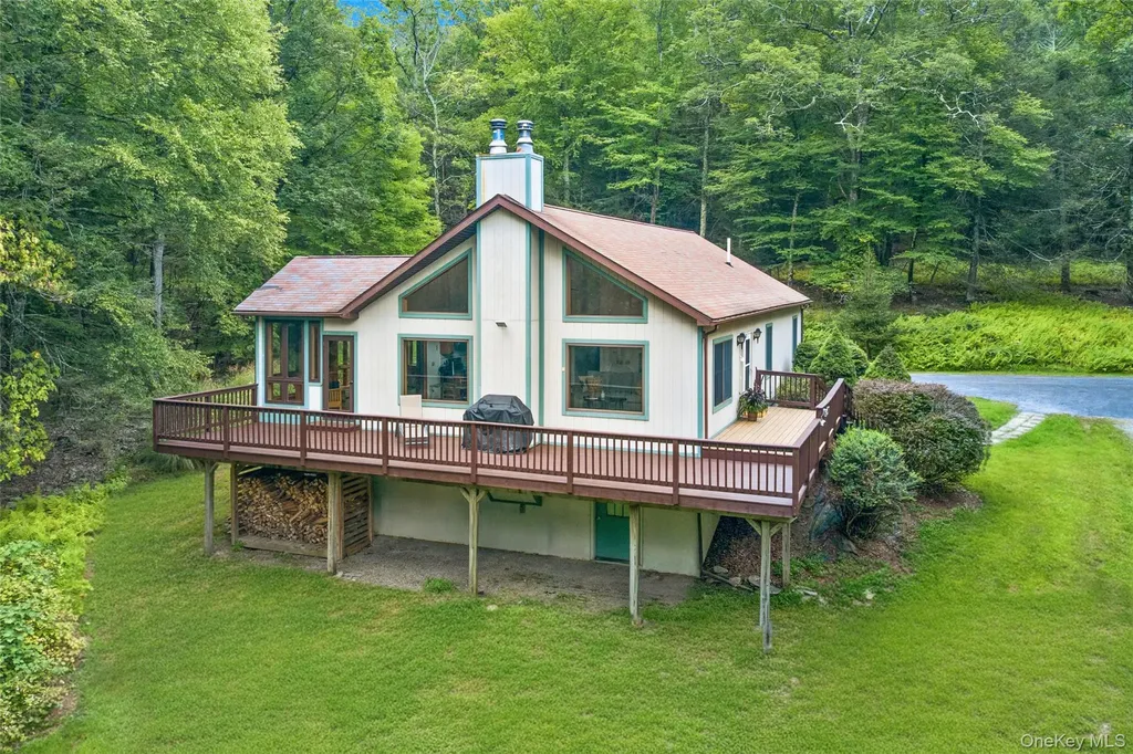 650 Beaverkill Road Olivebridge NY 12461