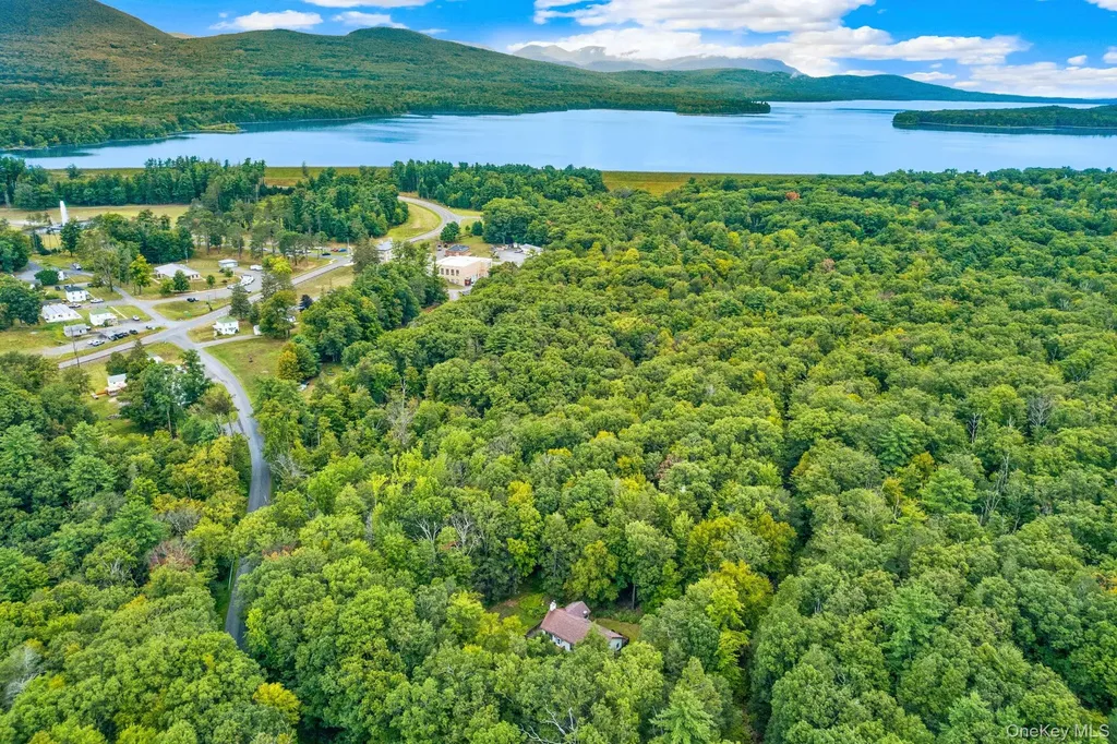 650 Beaverkill Road Olivebridge NY 12461