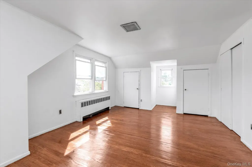 1055 Archer Place Baldwin NY 11510