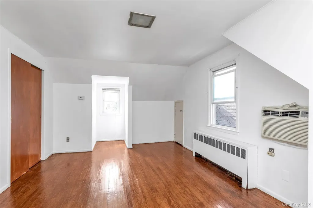1055 Archer Place Baldwin NY 11510