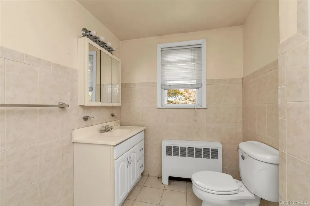 1055 Archer Place Baldwin NY 11510
