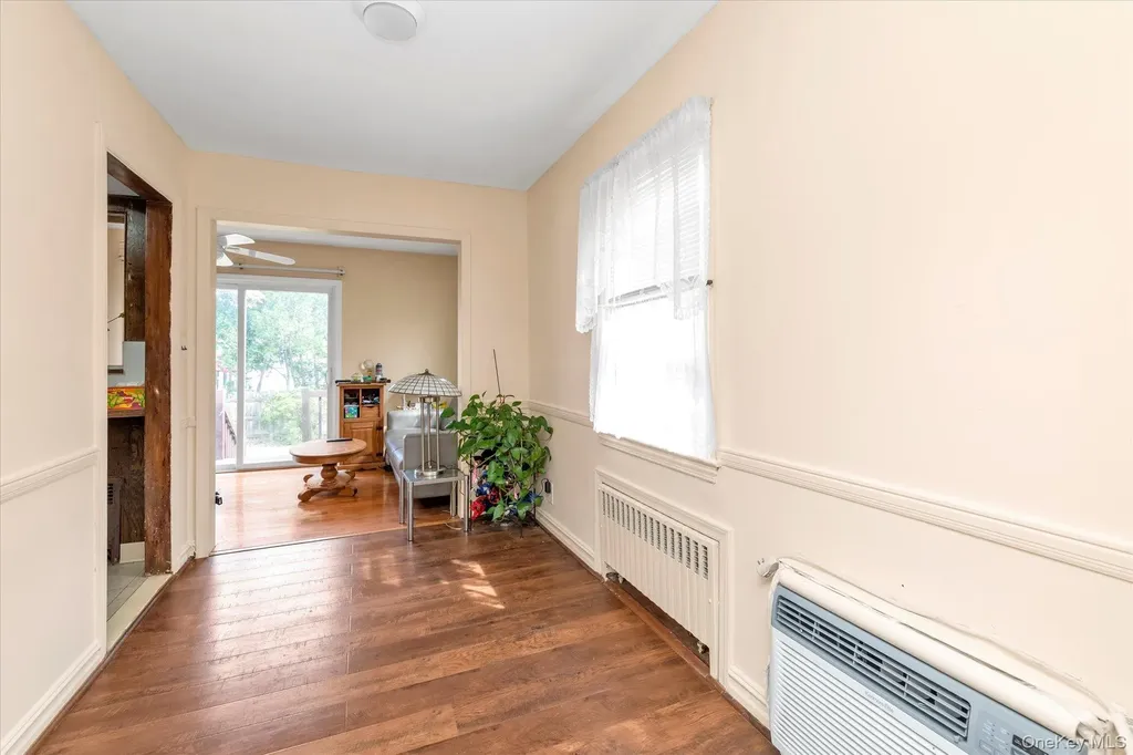 1055 Archer Place Baldwin NY 11510