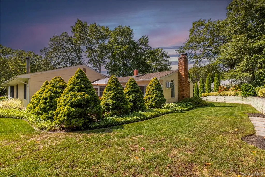 66 Barker Drive Stony Brook NY 11790