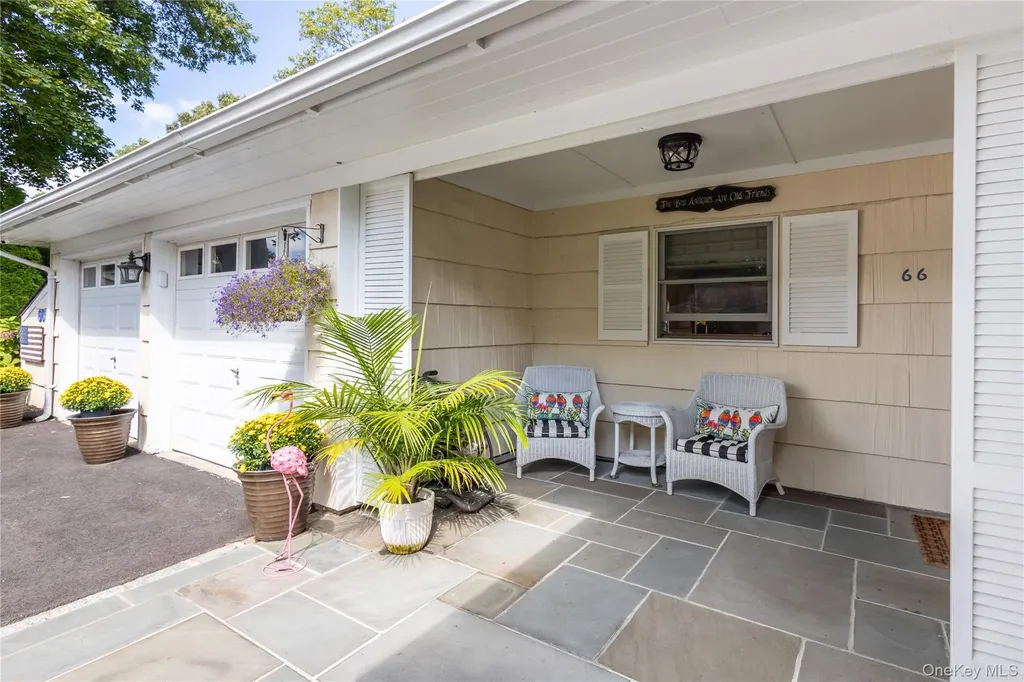 66 Barker Drive Stony Brook NY 11790