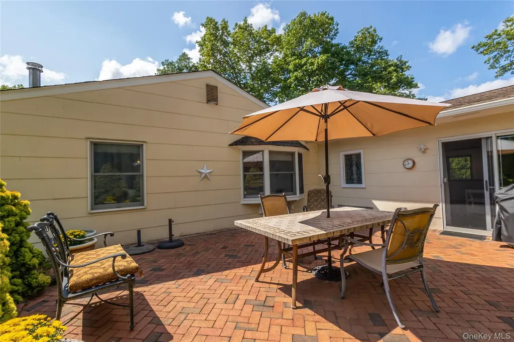 66 Barker Drive Stony Brook NY 11790