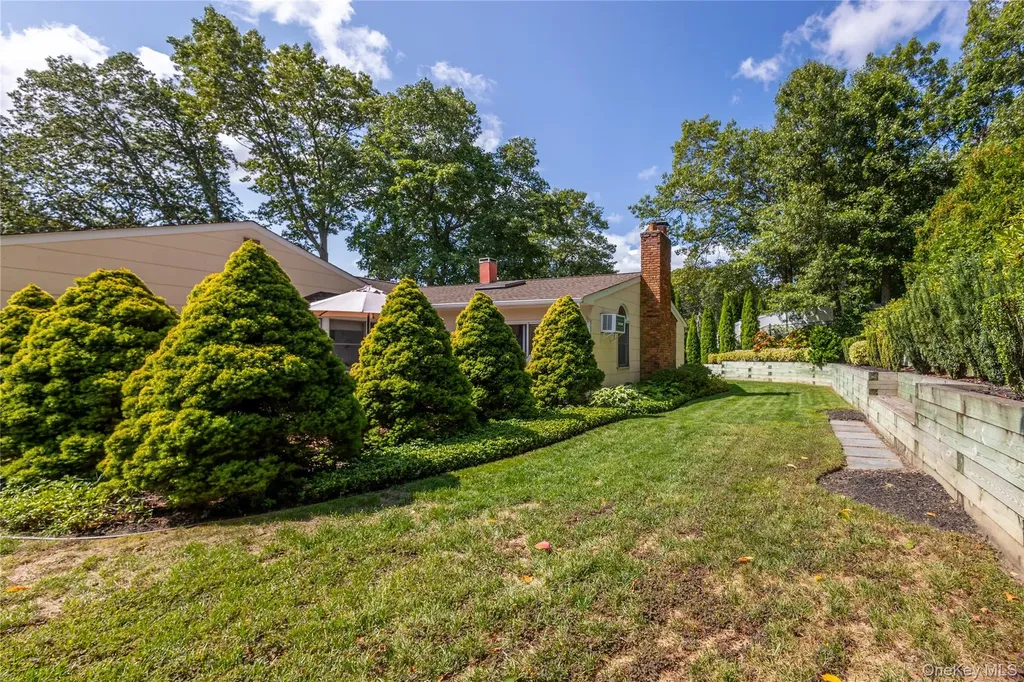 66 Barker Drive Stony Brook NY 11790