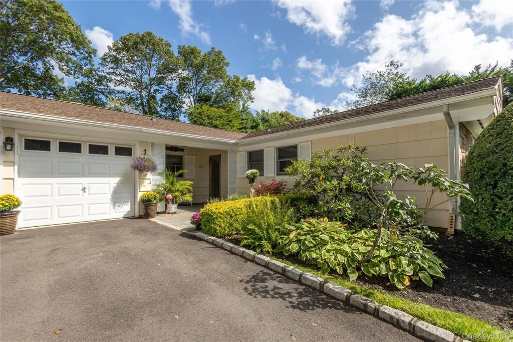 66 Barker Drive Stony Brook NY 11790