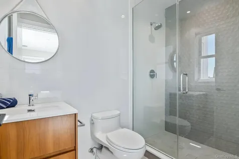 20 Cove Lane Westhampton Dunes NY 11978