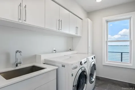 20 Cove Lane Westhampton Dunes NY 11978
