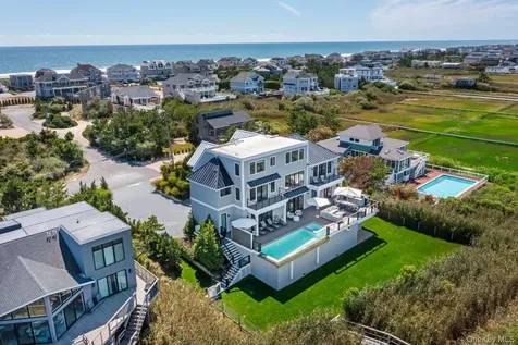 20 Cove Lane Westhampton Dunes NY 11978