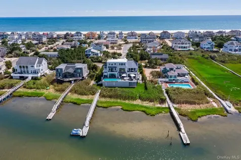 20 Cove Lane Westhampton Dunes NY 11978