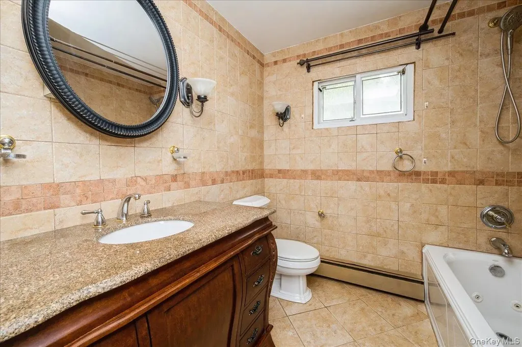 1014 Kings Parkway North Baldwin NY 11510
