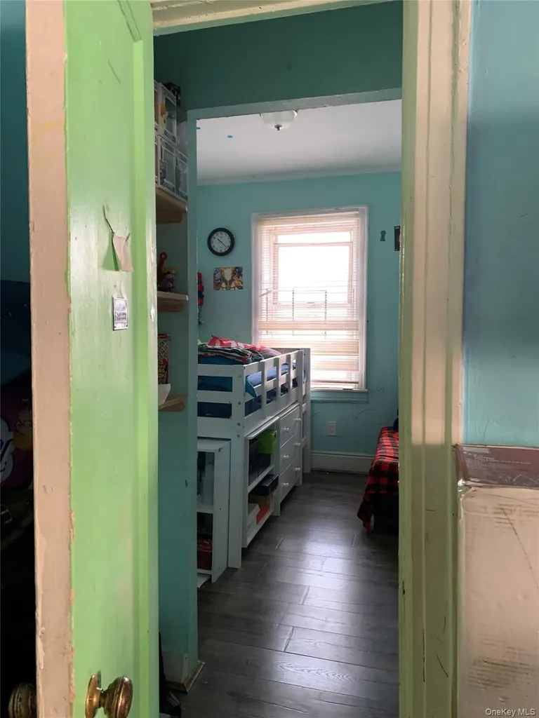 1523 E 33 Street Brooklyn NY 11234
