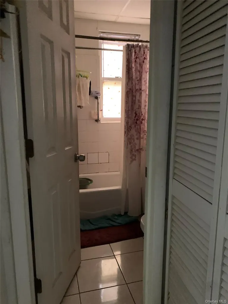 1523 E 33 Street Brooklyn NY 11234