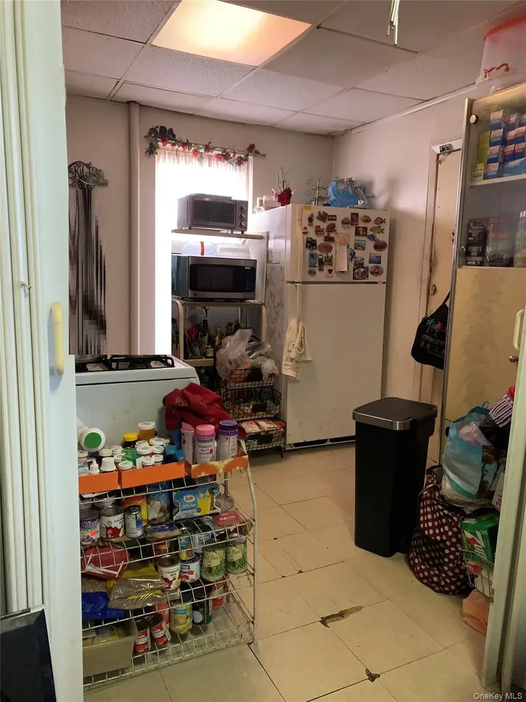 1523 E 33 Street Brooklyn NY 11234