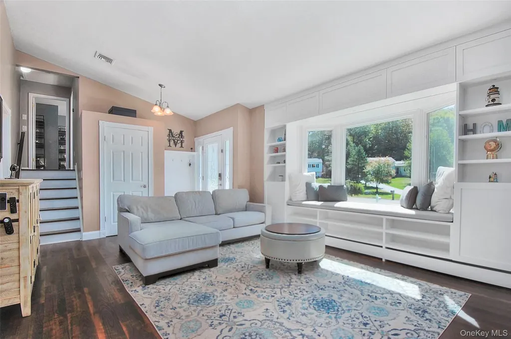 43 Brandywine Crossing Newburgh NY 12550
