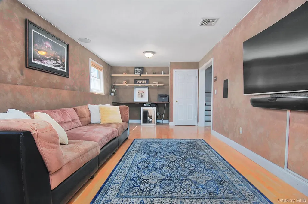 43 Brandywine Crossing Newburgh NY 12550