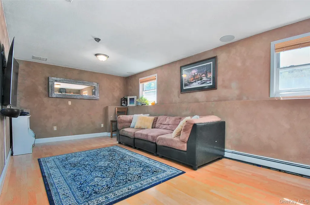 43 Brandywine Crossing Newburgh NY 12550