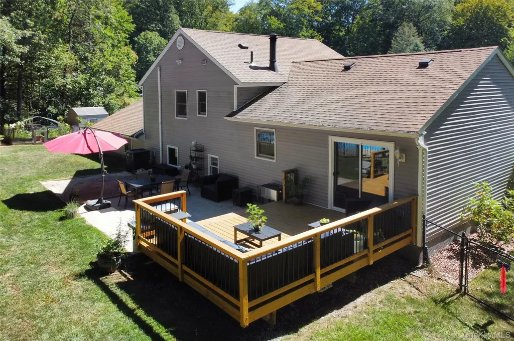 43 Brandywine Crossing Newburgh NY 12550