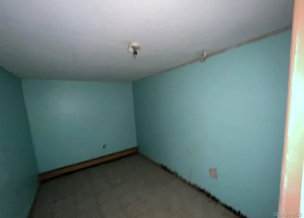 17 Appel Drive E Shirley NY 11967